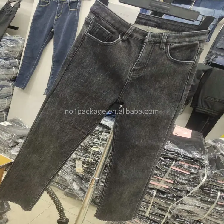 3.55 Dollar Model YH-AW003 Good Quality Wholesale Ladies Pure Black Thick Material Autumn Winter Low Rise denim jeans