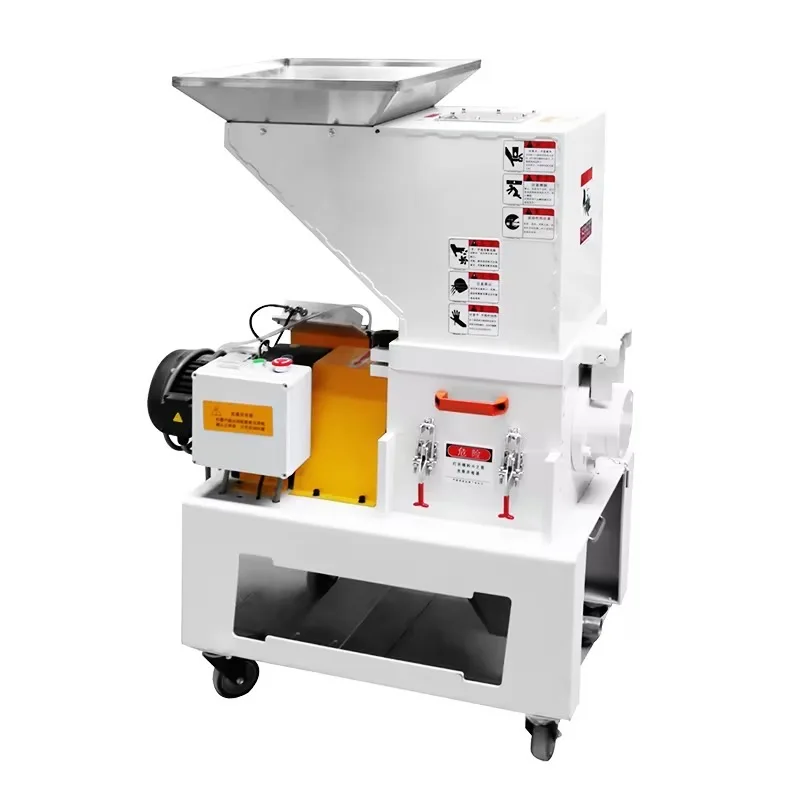 Slow injection molding machine edge crusher Machine Edge Plastic pulverizer Included recovery system