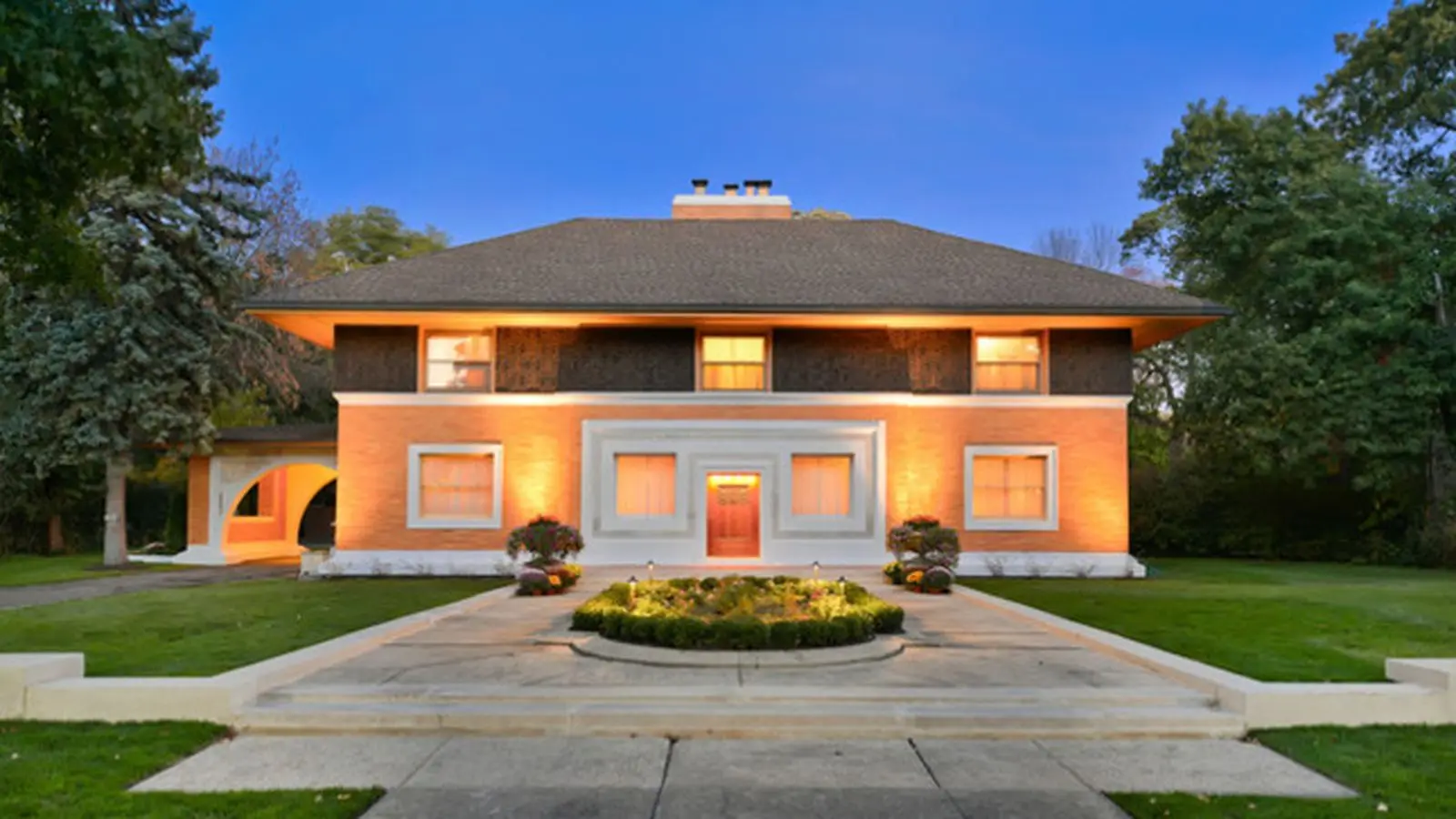 Luxury modern design Steel structure villa 5 bedroom prefab house