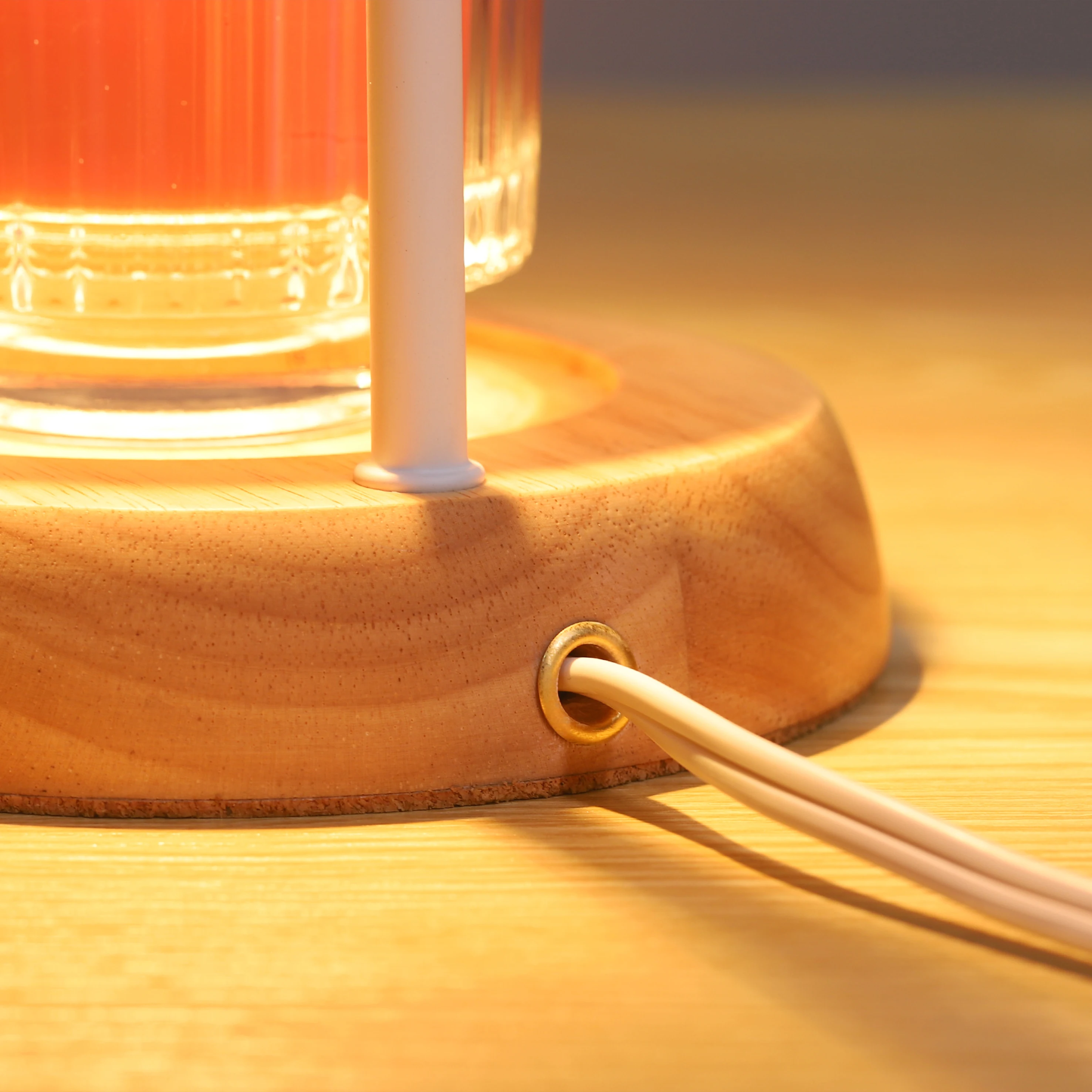 Wood Base Hot Candle Warmer Lamp Electric Gift for Mom Bedroom Home Decor Dimmable Wax Melt Warmer Scented 2 Bulbs Jar Candles