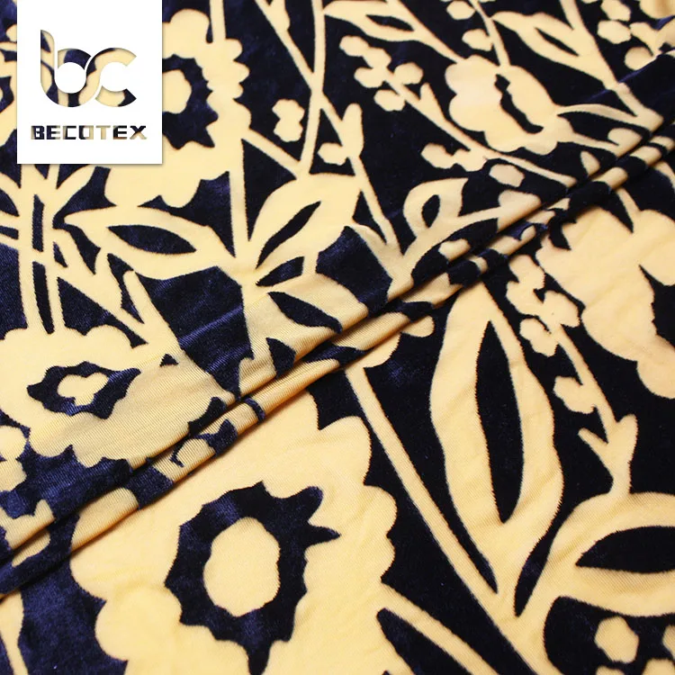 2024  retro italian velvet plush fabric for dresses