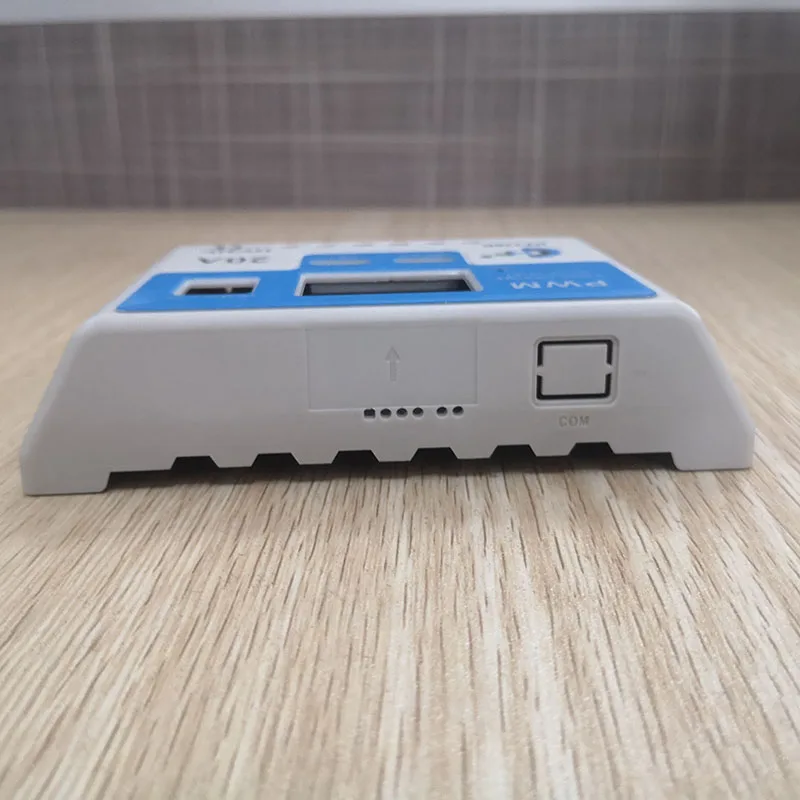 12V/24V automotive PWM controller with high quality and complete functions, mini PWM solar controller