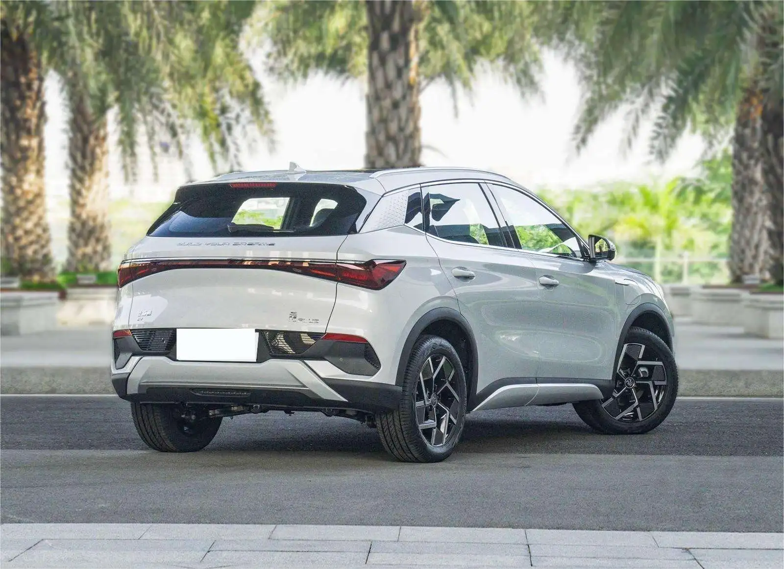 Byd Yuan up Electric Car EV Cheap Car 2024 Electric Cheap Car Left Hand Drive Yuan up Byd