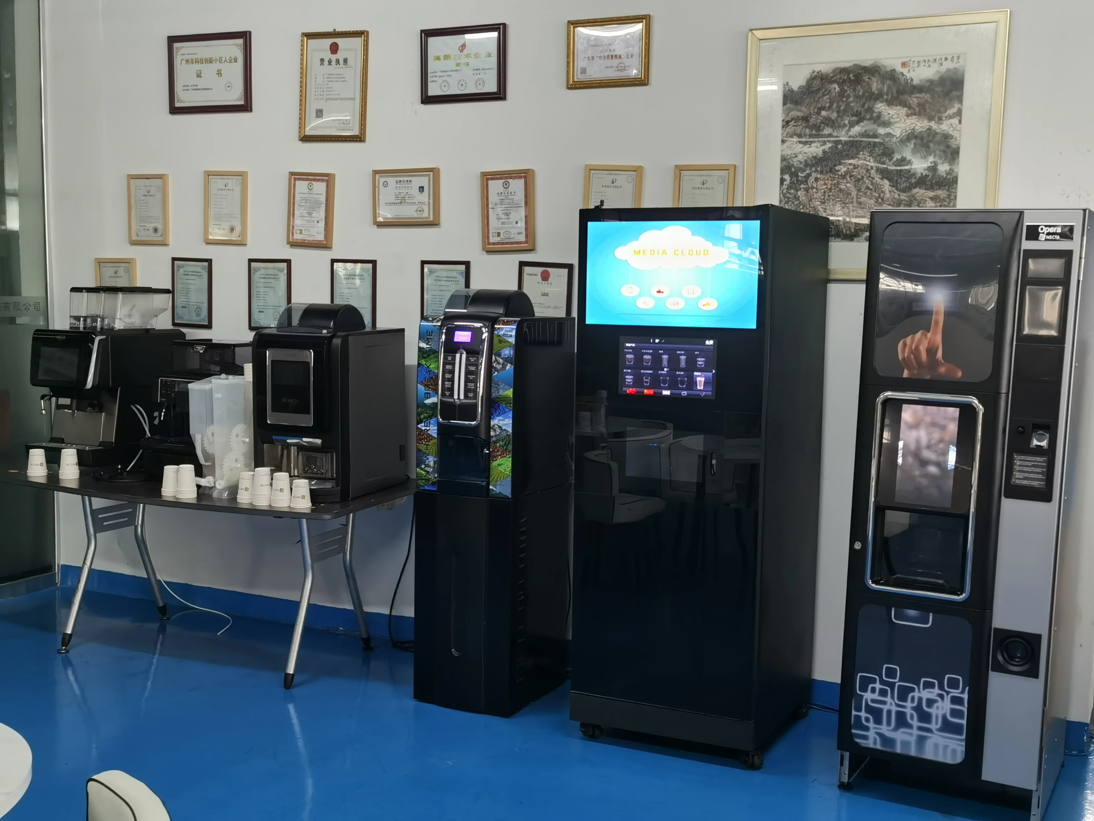 Advanced Automatic Espresso Coffee Vending Machine Coffee Making Equipment