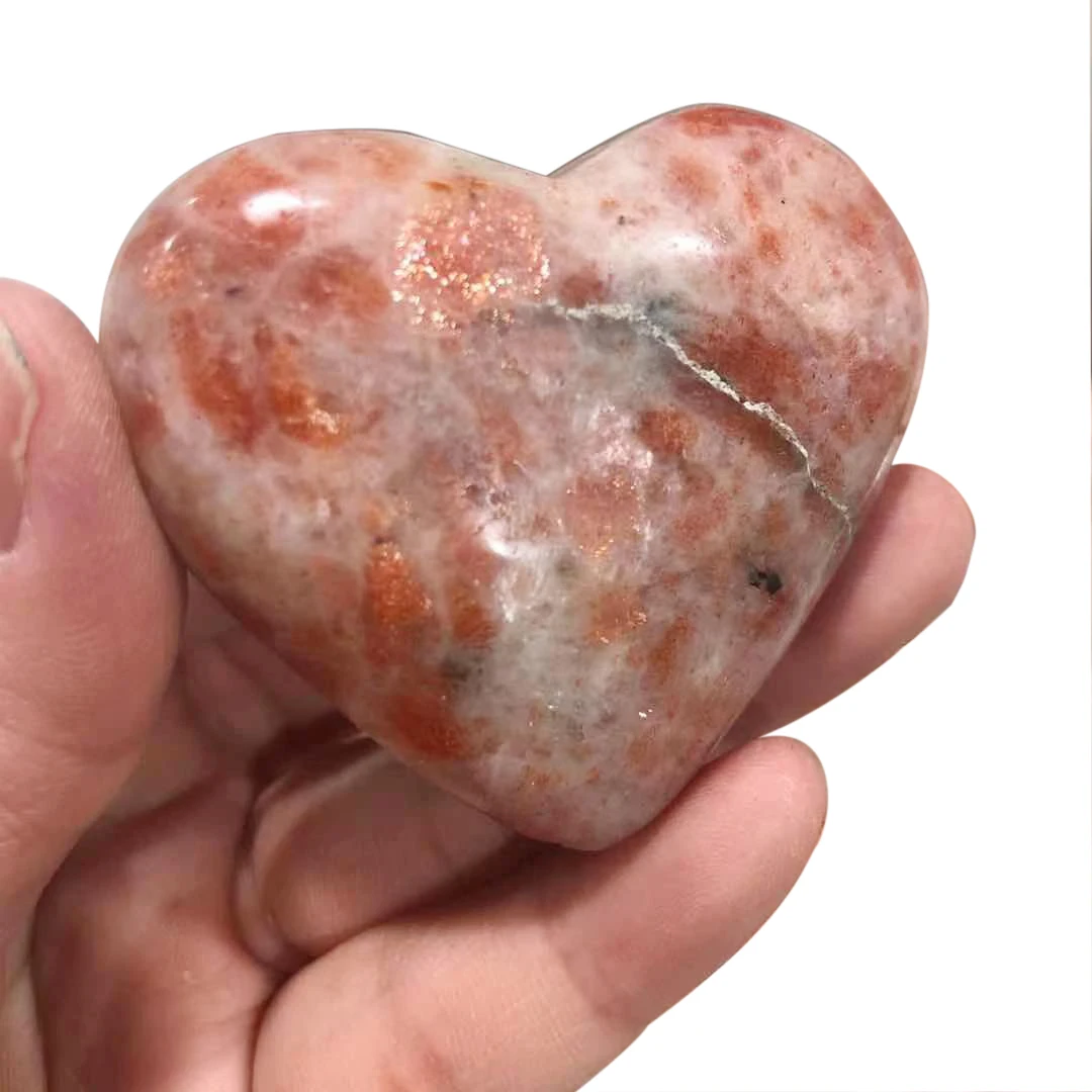 Factory wholesale price polished tumbled crystal heart shape sun stone quartz heart