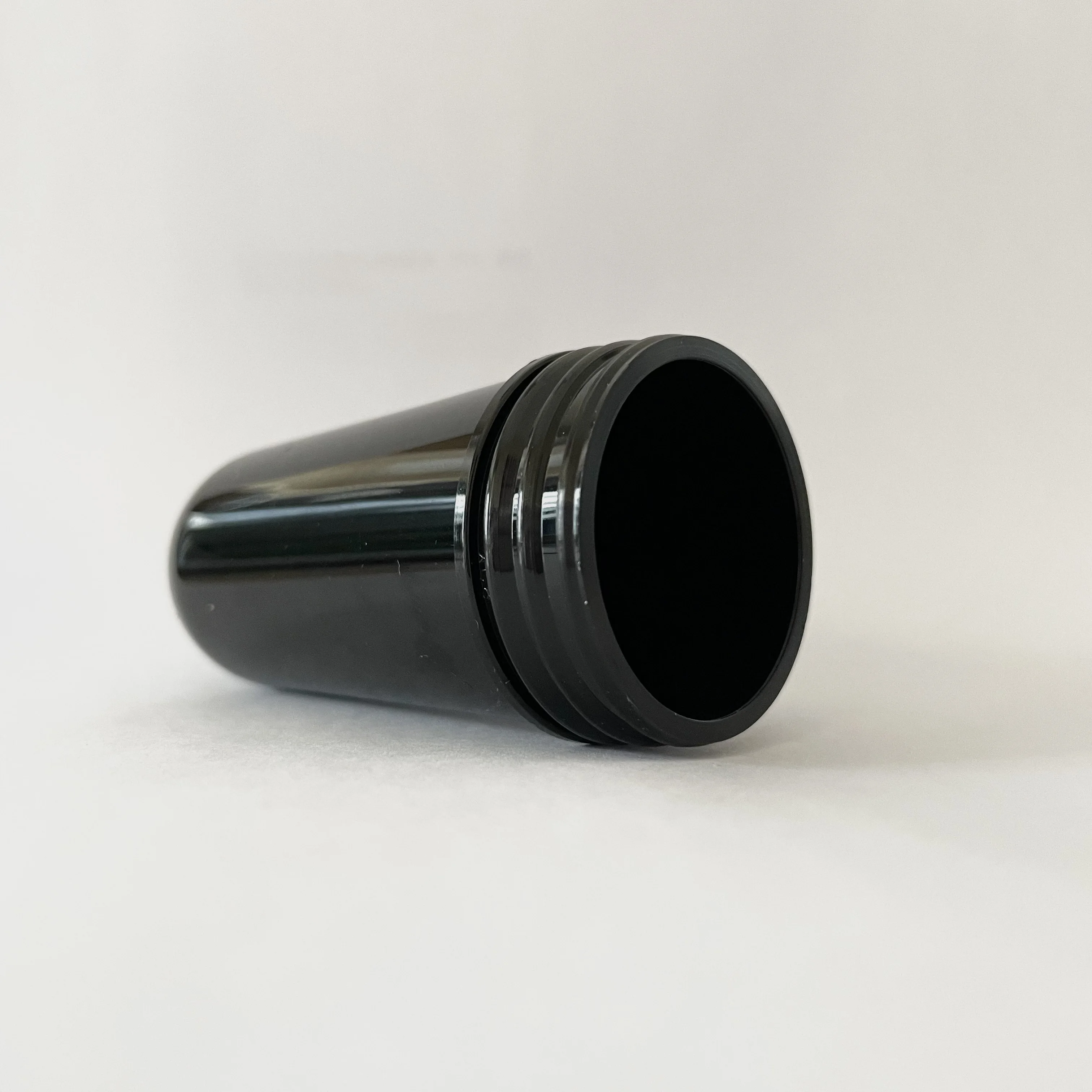 38mm Amber PET Bottle Preform 25g Plastic Water Preform