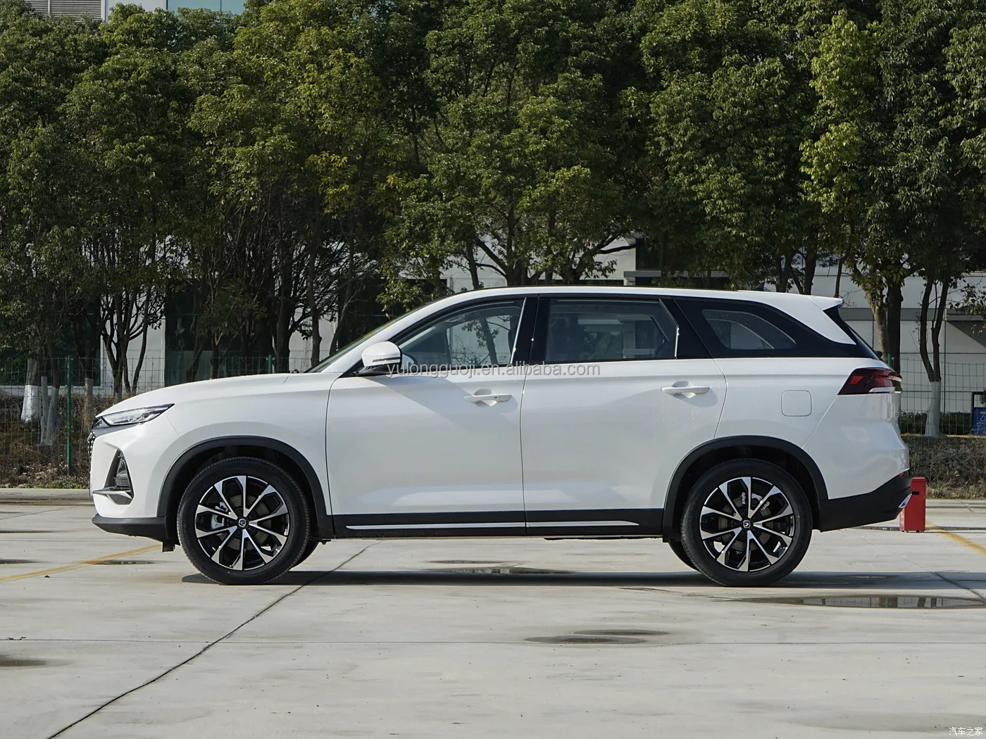 2024 Changan X7 Plus эксклюзивный 7-местный автоматический бензиновый автомобиль с двигателем 1 5 т Новый