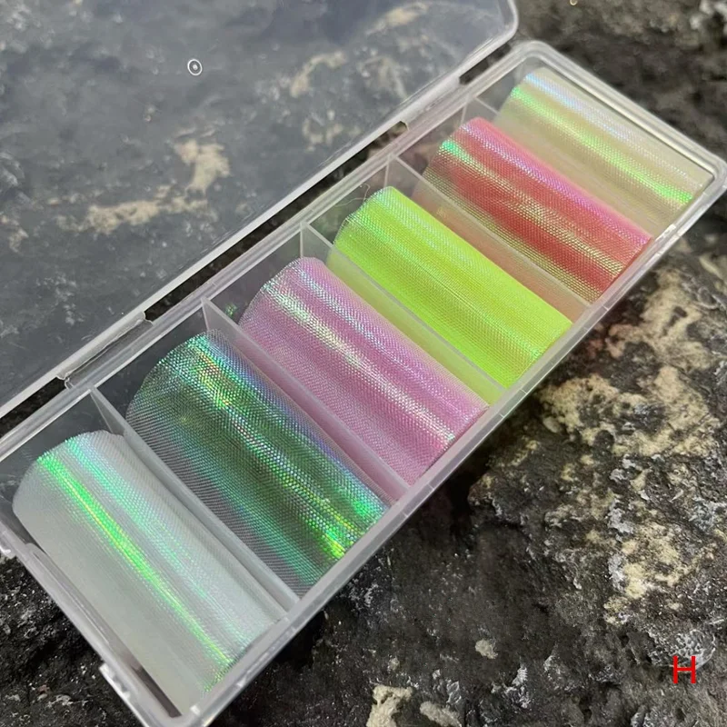 2024 New Popular Spring Summer Nail Glitter Fish Scale Pattern Decoration Nail Accessories