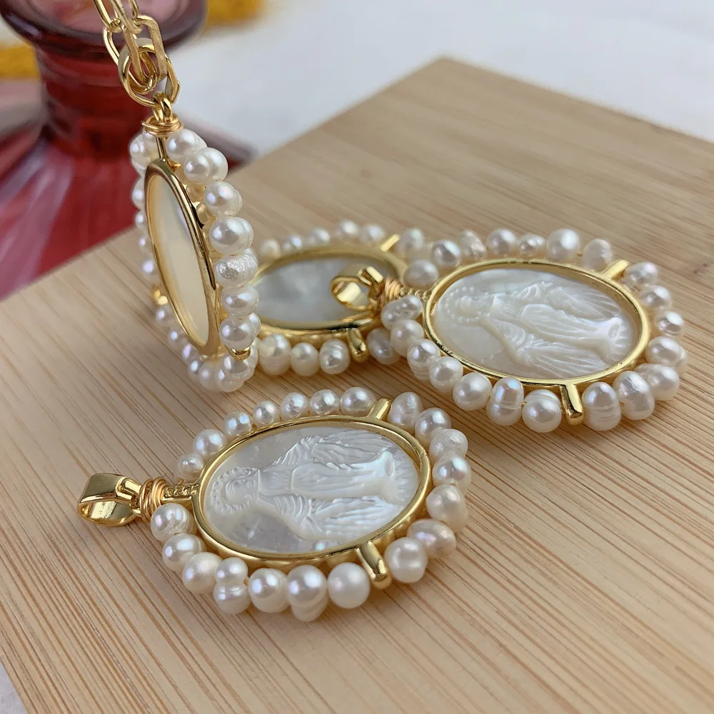 Holy Guadalupe Virgin Mary Necklace Natural Freshwater Pearl MOP Shell Cameo Oval Medal Pendant Jewelry