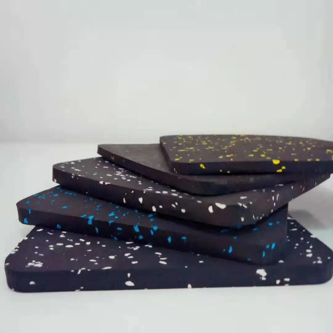 Strong custom printed Anti-slip floor protectors Gym Rubber Rolls Tiles Sports Equipments EPDM Rubber floor Matting for home gym