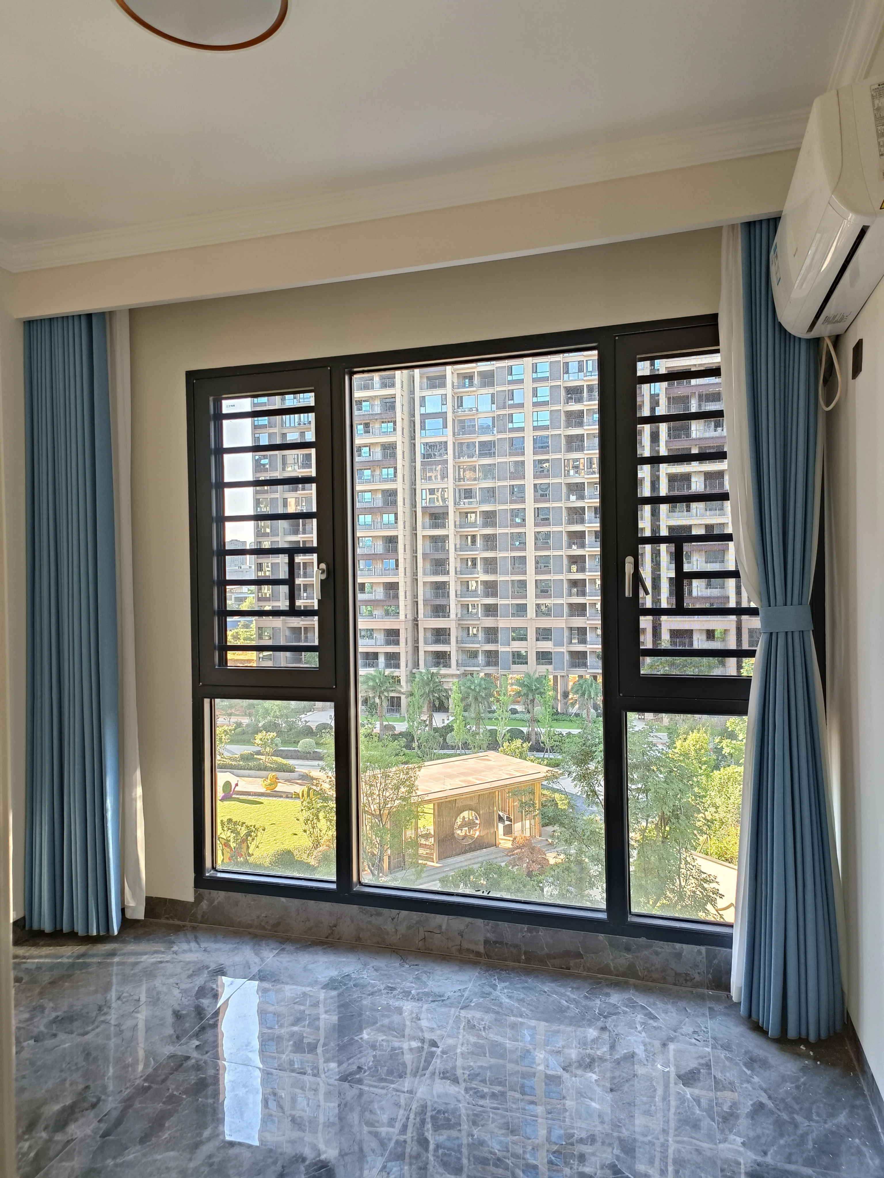 Supplier glass windows aluminium Doors Windows casement windows  wholesale factory for home and villa