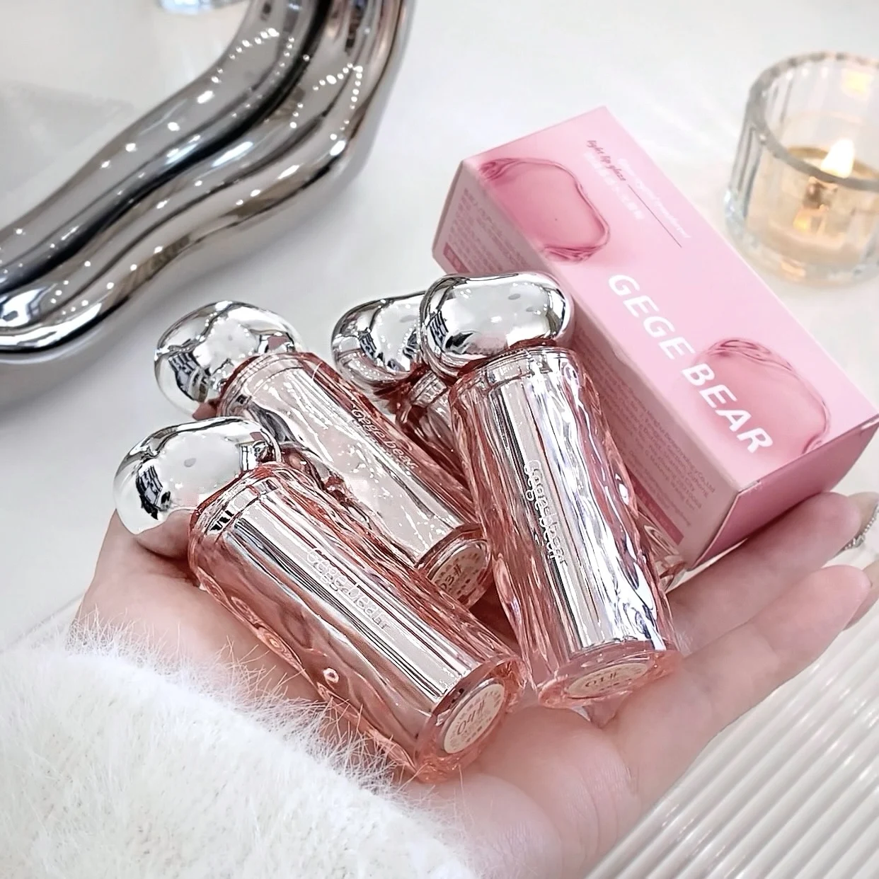 Gege Bear Glazed Crystal Translucent Lip Glaze Moisturizing Mirror Surface Lipstick Pendant Holding Makeup Lipstick