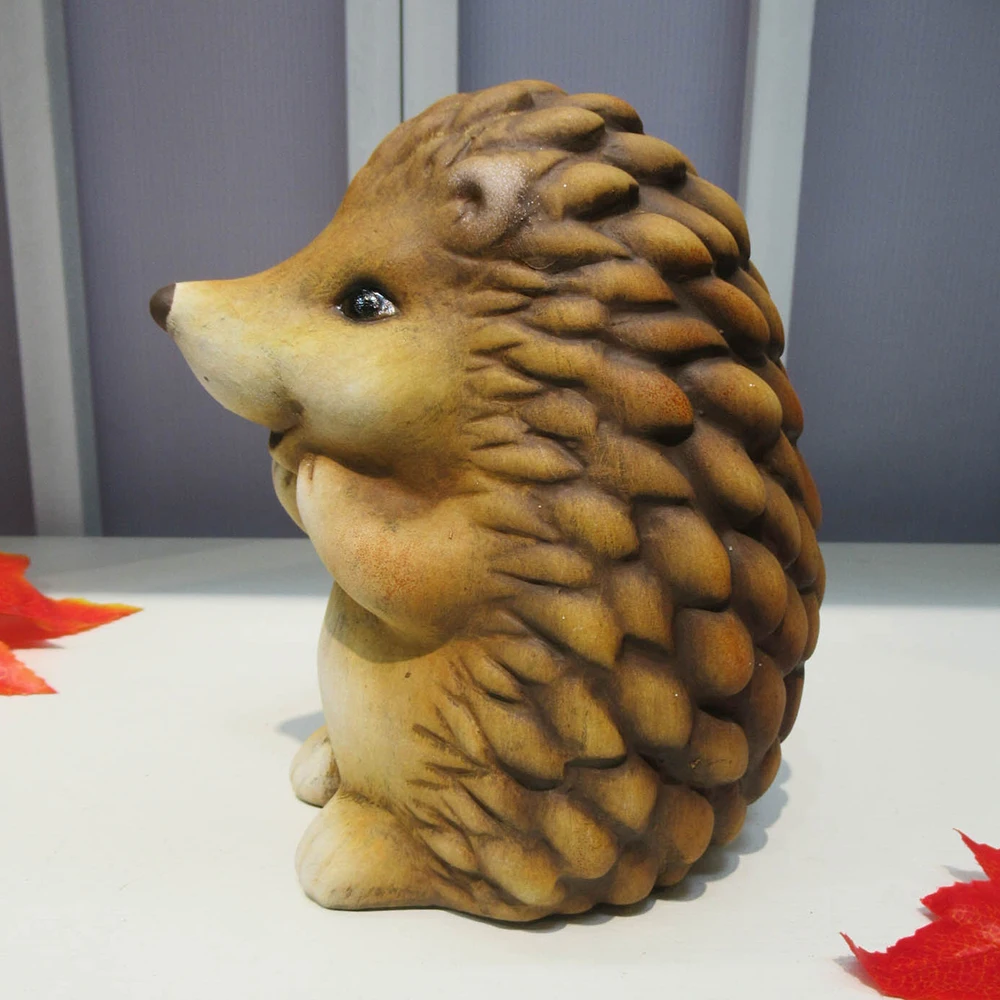 Garden decoration outdoor statue resin animal cute hedgehog holiday ornaments resin craft garden hedgehog for gift