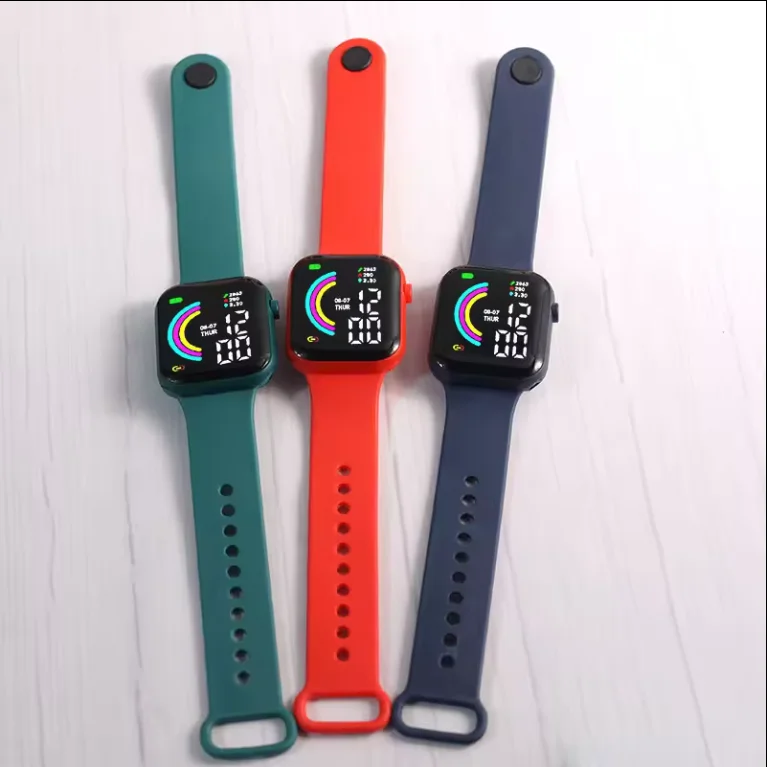 2024 Student electronic watch Cheap silicone lighting sport Child LED Watch For Kids Digital Watches