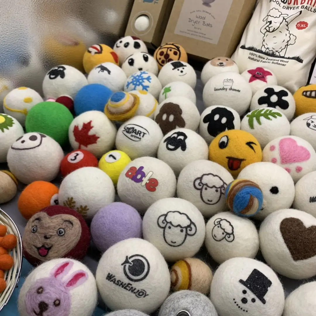 
Eco-friendly premium newzealand wool reduces static laundry wool dryer ball best seller in China 2021 