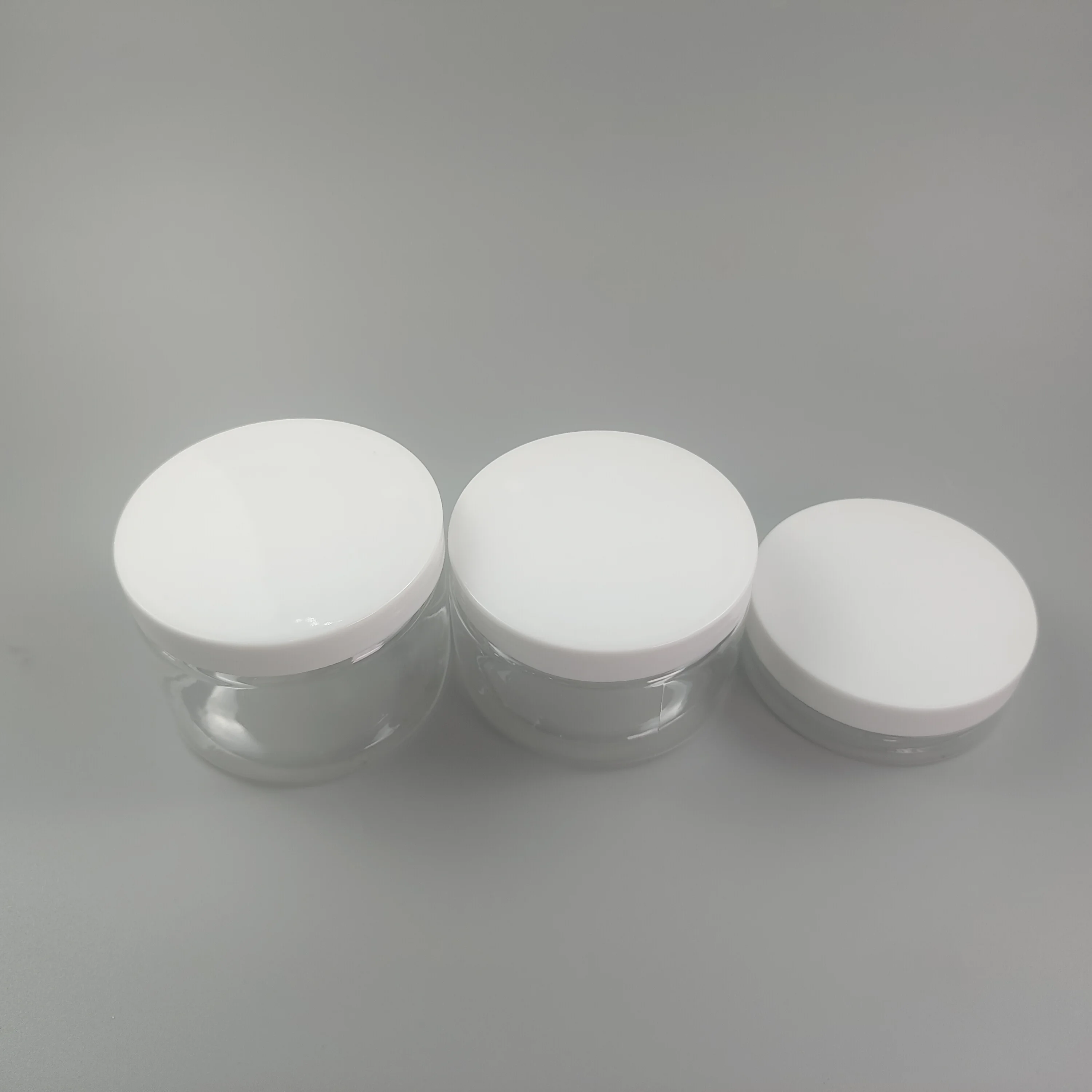 Wholesale cylindrical plastic wide mouth cans, transparent PP plastic cosmetic cans