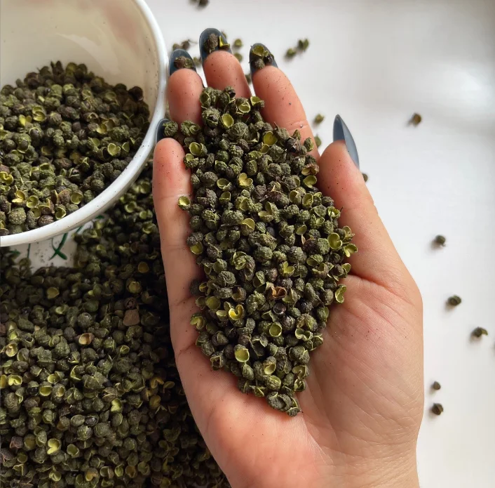 Wholesale hot selling Green Pepper high quality dried green pepper seasoning 100% Chinese prickly ash