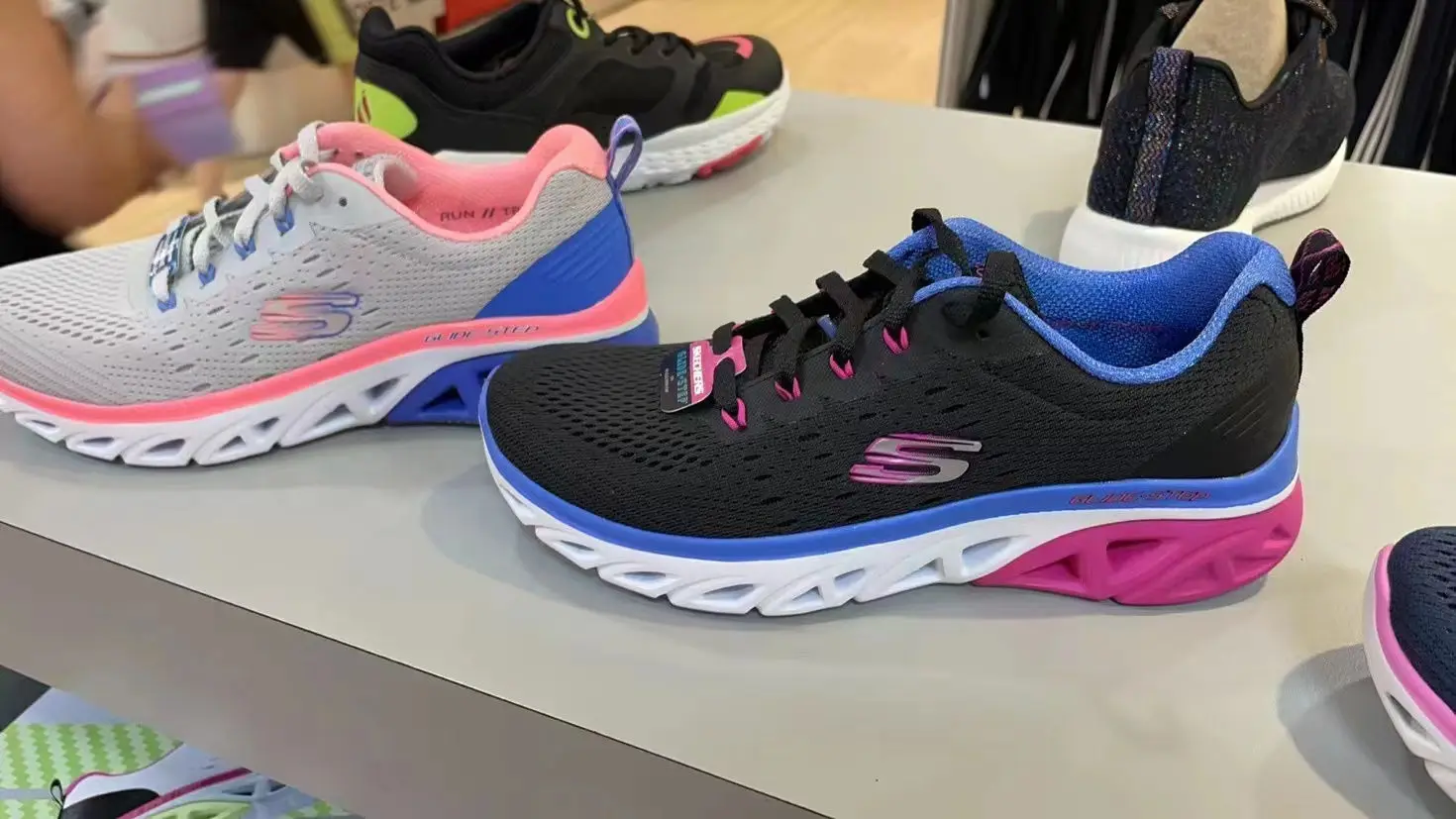 Ladies Men Running Athletic Sports Shoe Part Vamp Mesh Custom Knit Fabric Sneaker Sport Upper