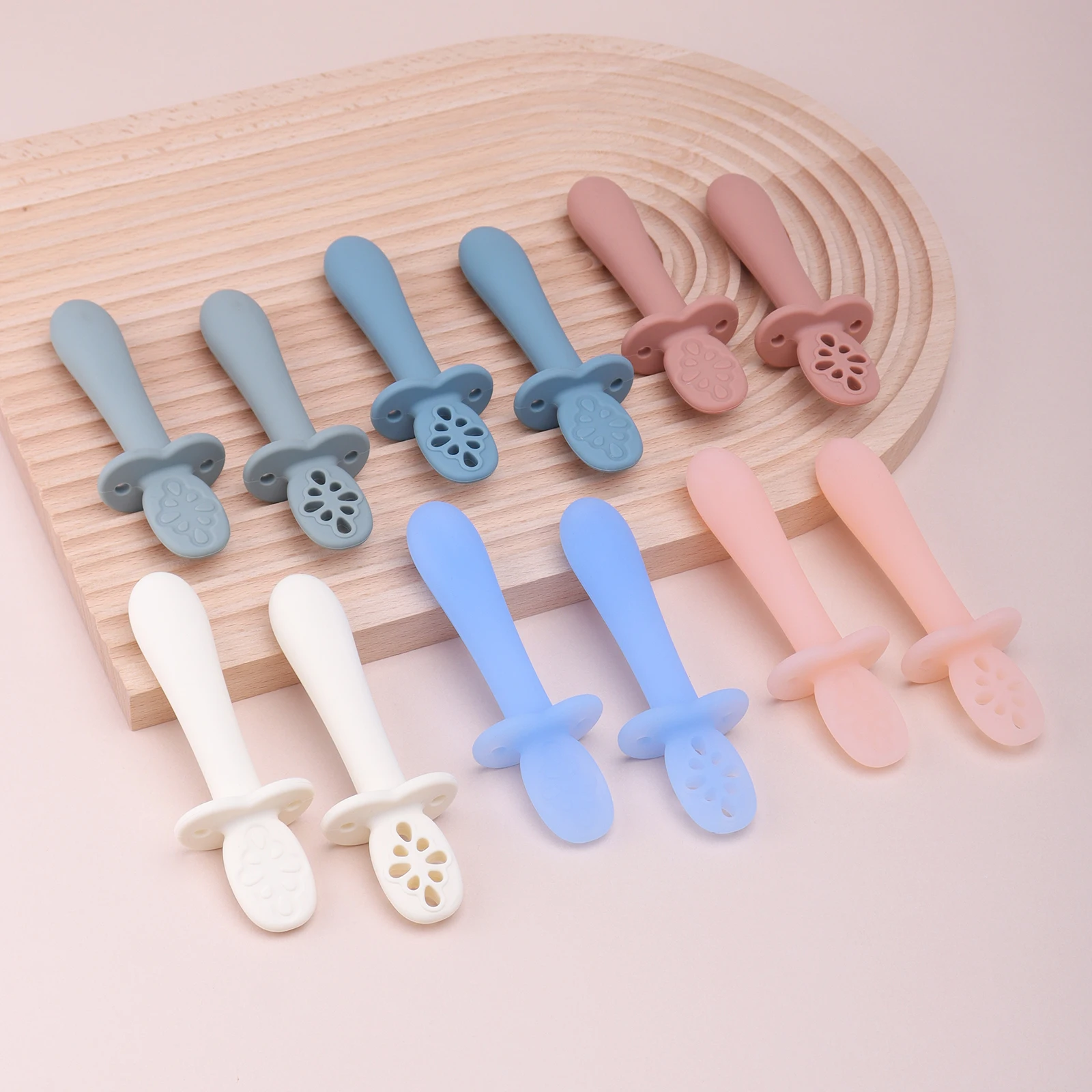 New Baby Food Grade Silicone Spoon Solid Animal Pattern Tableware 0-12 Months Complementary Feeding Slow Flow Velocity Children