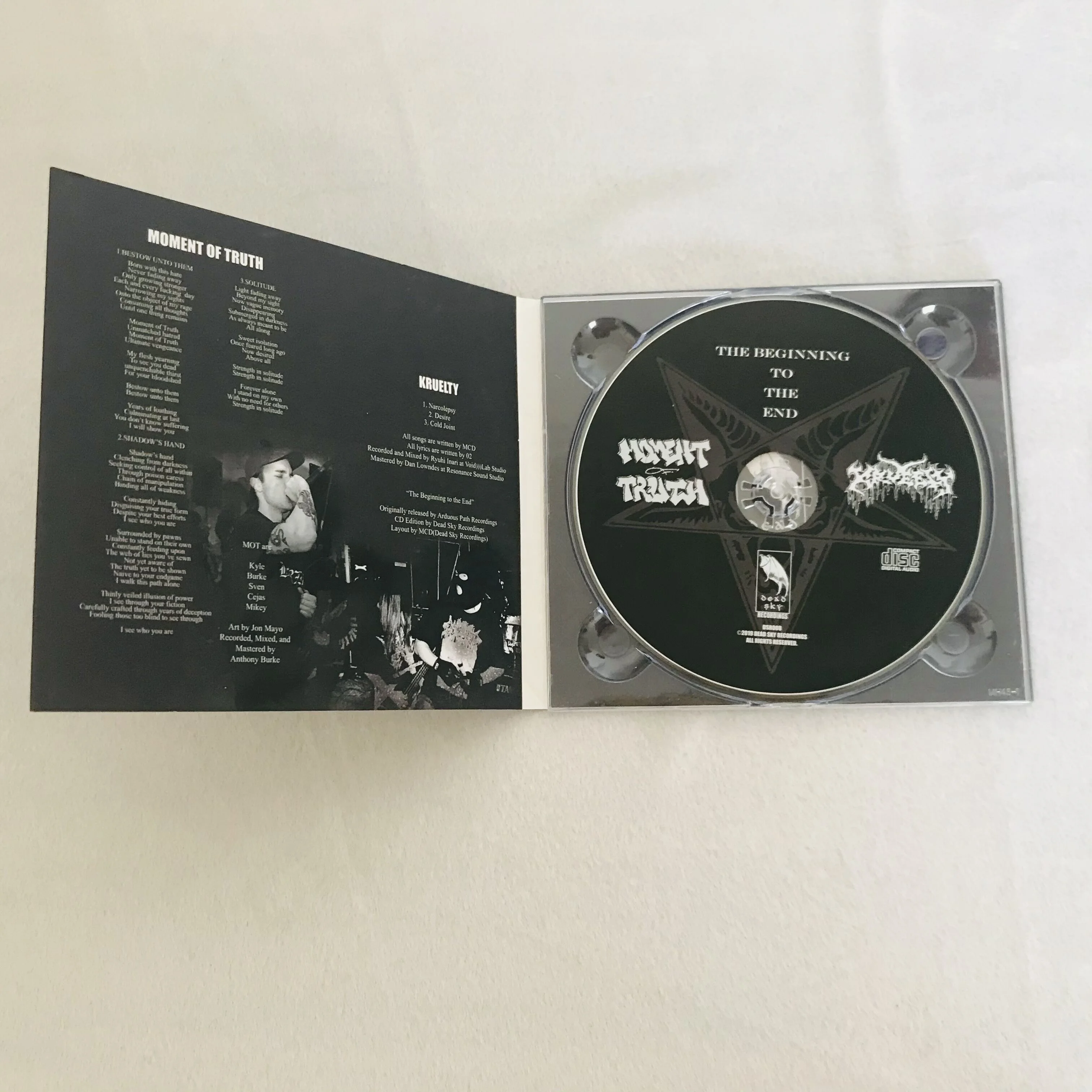 Custom 12 CM Silver CD Replication Disk Replication & Printing in 4 Panel Digipak