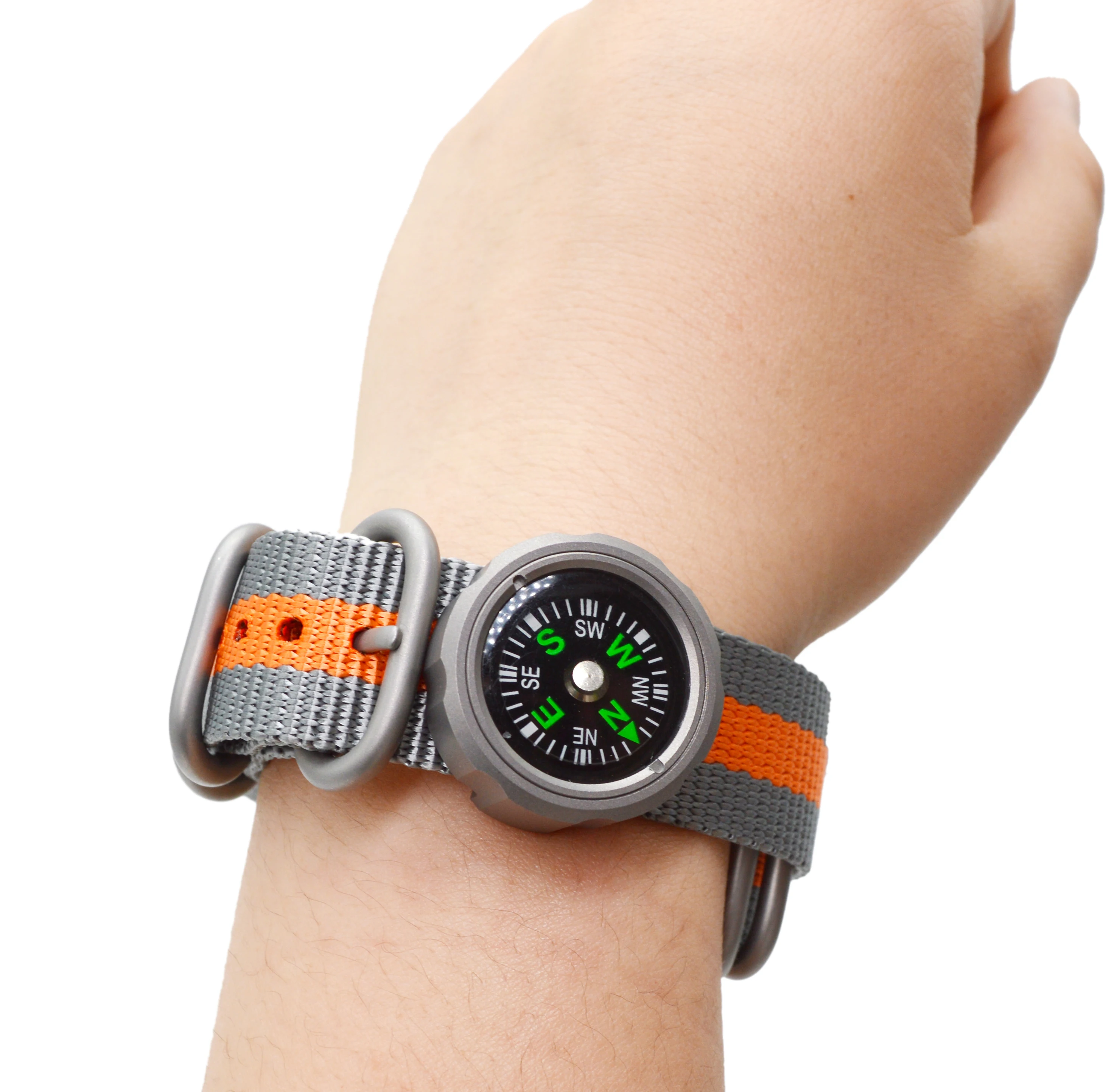 JXT High Sensitivity EDC Compass Mechanical Instrument Titanium Compass for Outdoor Hiking