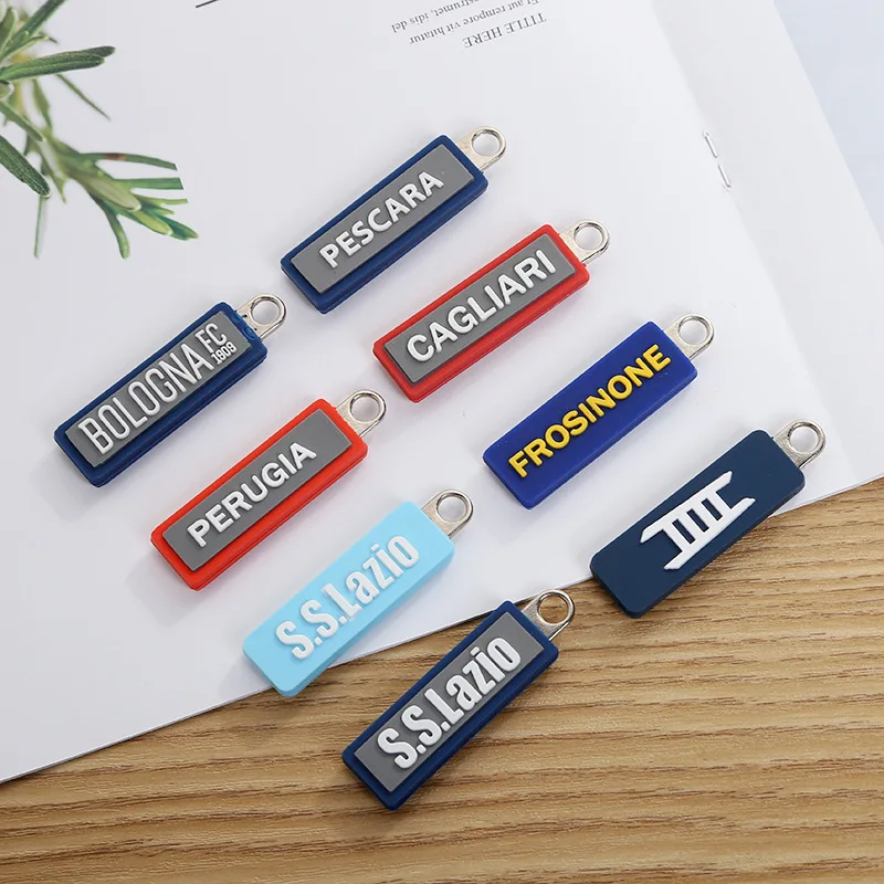 Wholesale Cheap Custom PVC Zipper Heads Plastic Slider In Stock Silicone Zipper Puller For Bags