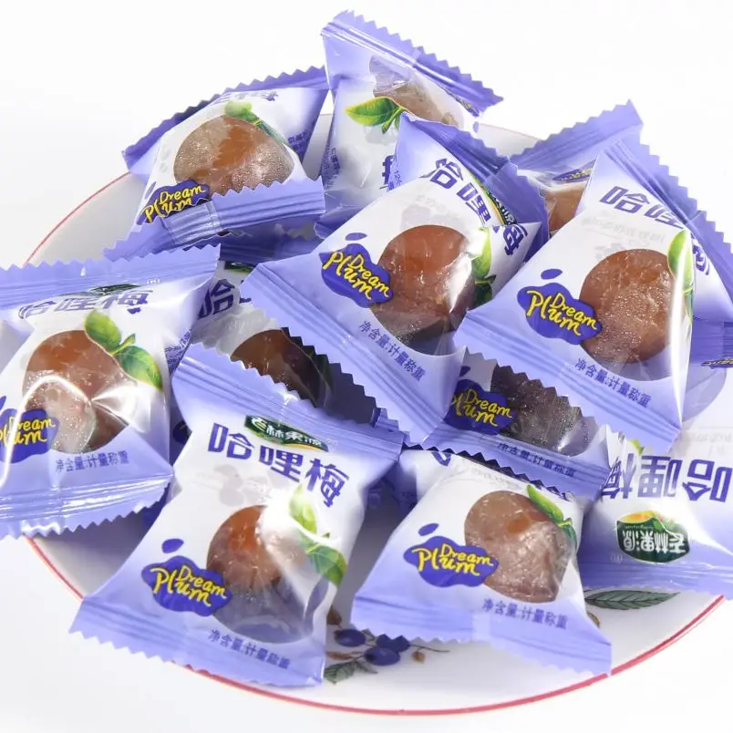 Конкурентоспособная цена, объемный элегантный внешний вид, упакованный китайский сладкий предварительно просушенный чернослив для фруктов сливы