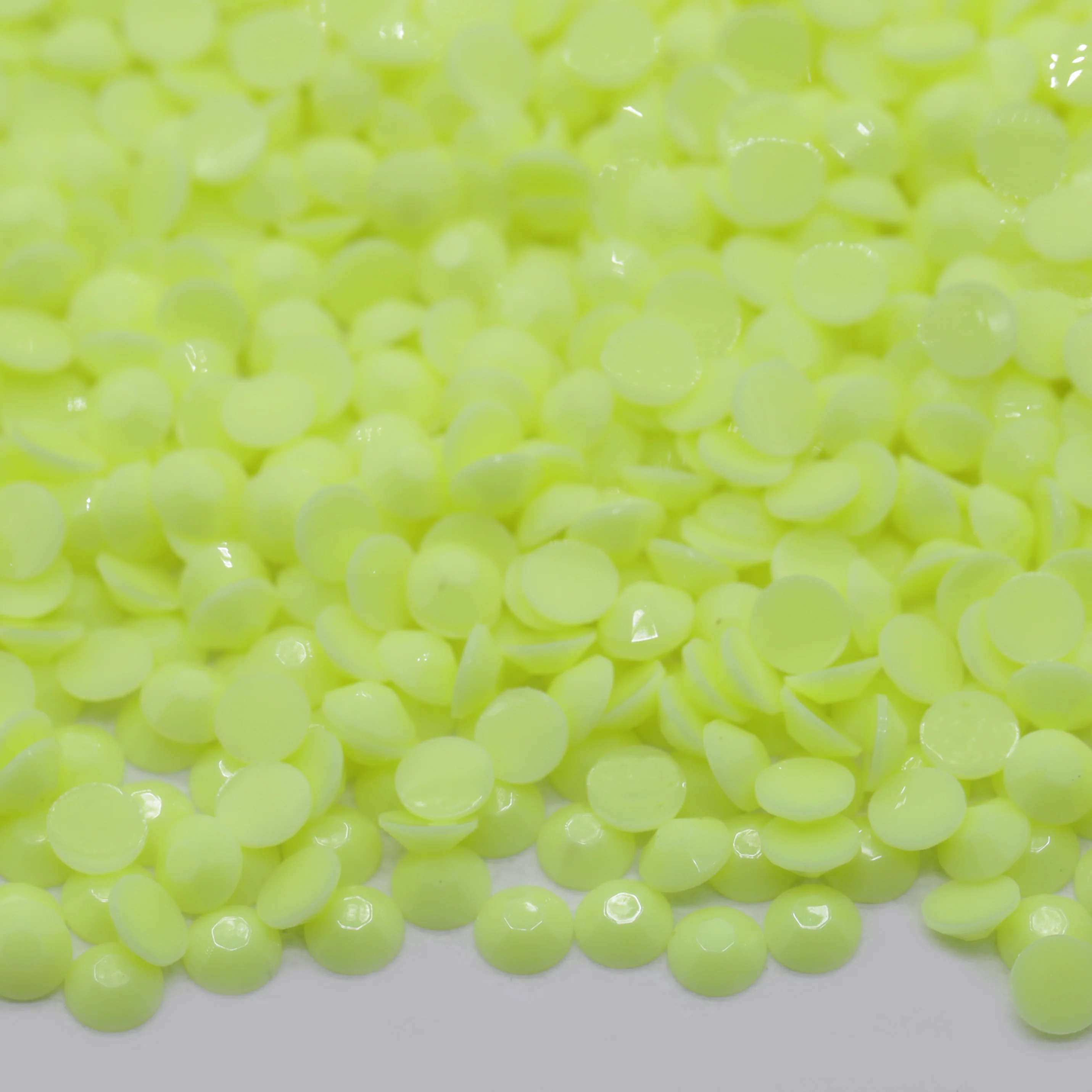 WHATSTONE 3mm 4mm 5mm New Jelly Macaron Color Flat Back Stones Round Macaron Solid Resin Rhinestone For Clothing Accessory