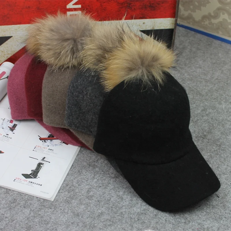 Корейская кашемировая бейсболка, теплая Женская Повседневная Кепка кофейного цвета с украшением в виде Помпона