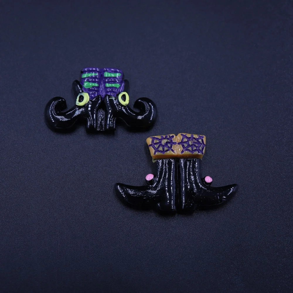 Hot Sale 32*20mm Flat back Charm Halloween Resin Boots Cabochons for Embellishment Accessories Crafts