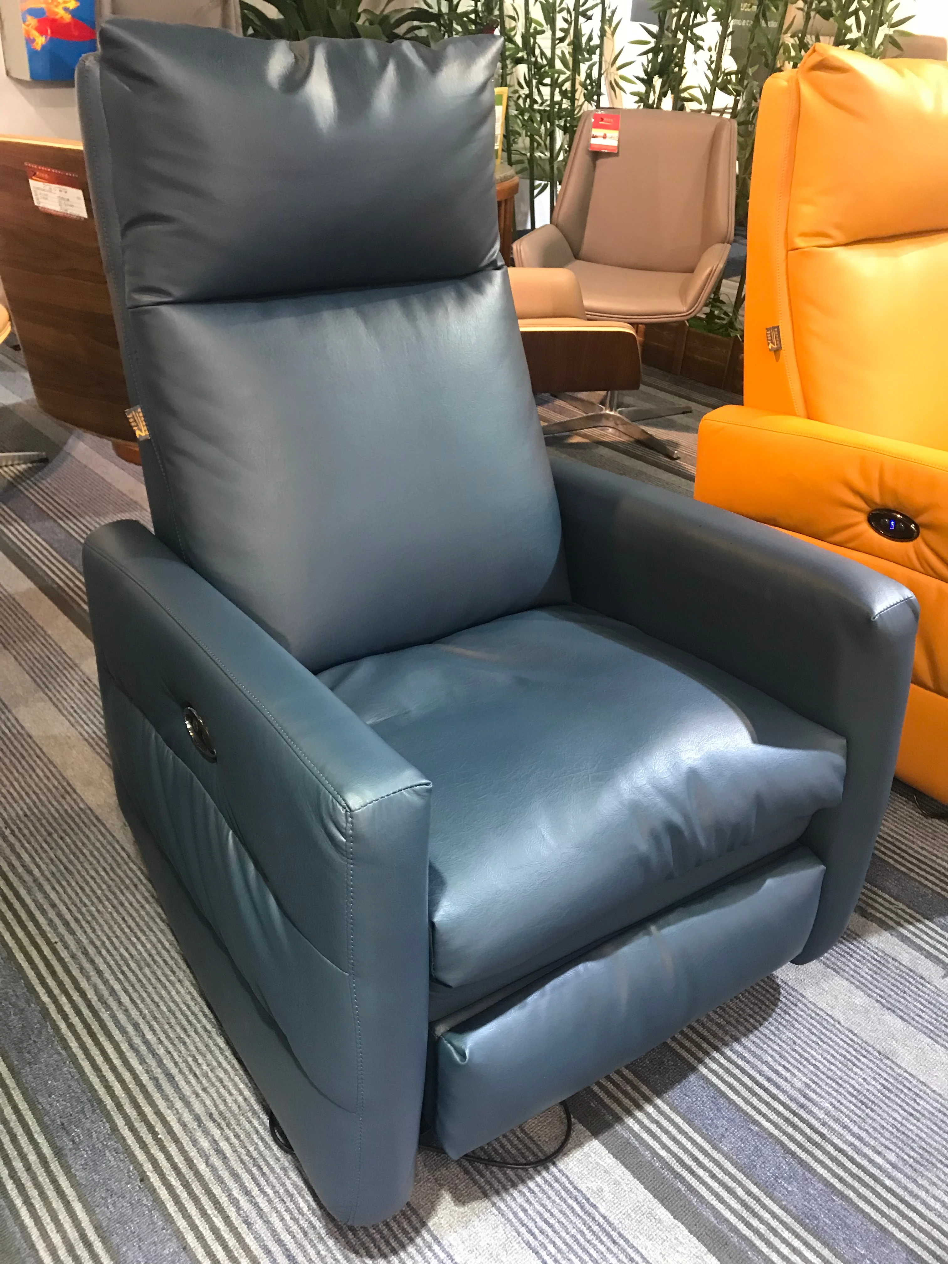 New modern design electronic control intelligent functional living room recliner lift chair for lazy boy