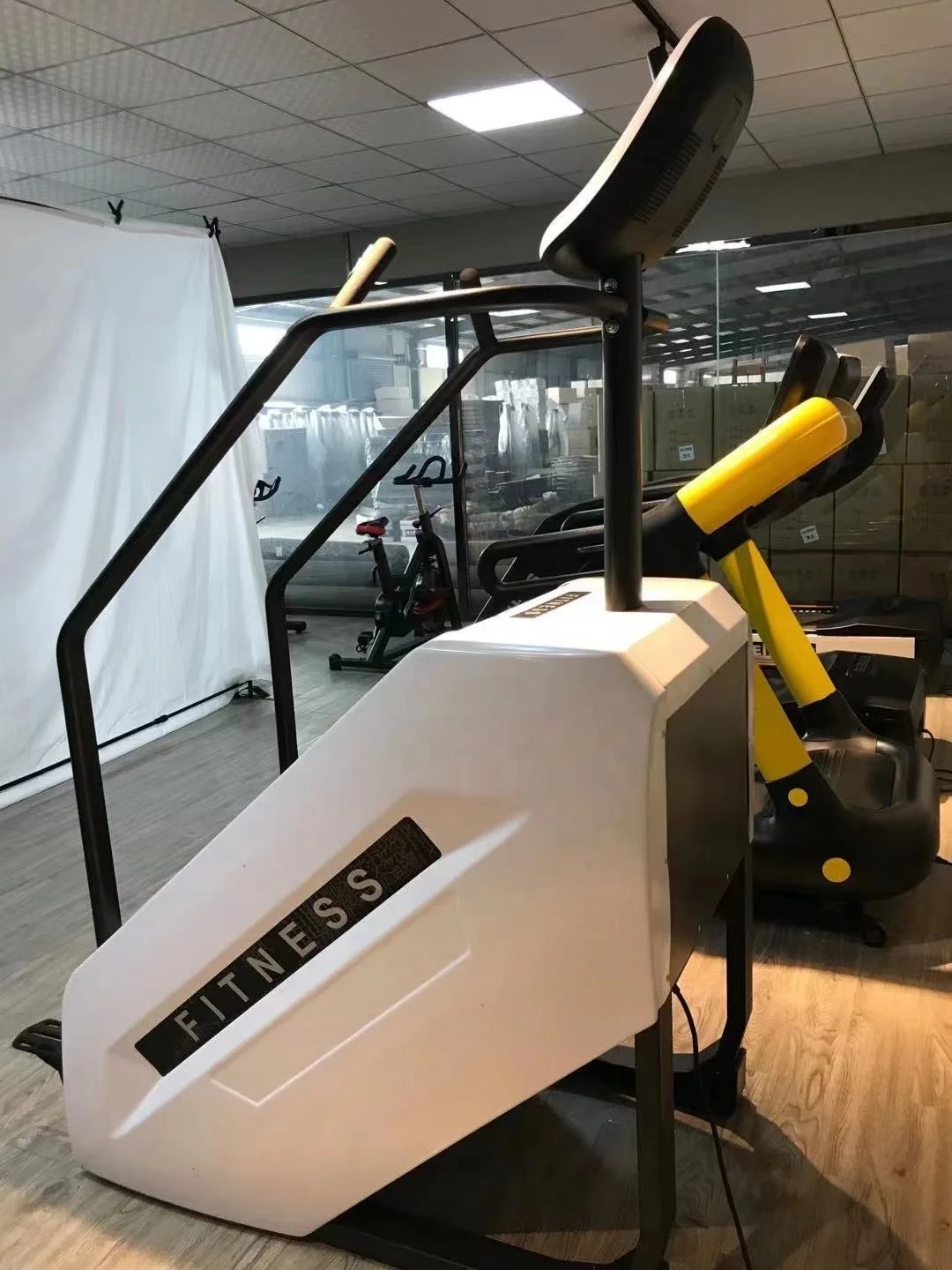 Commercial Exercise Stair master Stepper Gym Fitness Equipment Electric Stair Climber