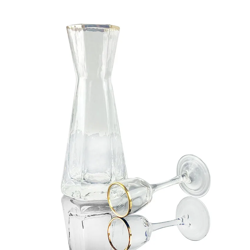 Luxury Japanese  liquor warmer small glass hip flask Gold edge at mouth Shot glass bottle Set