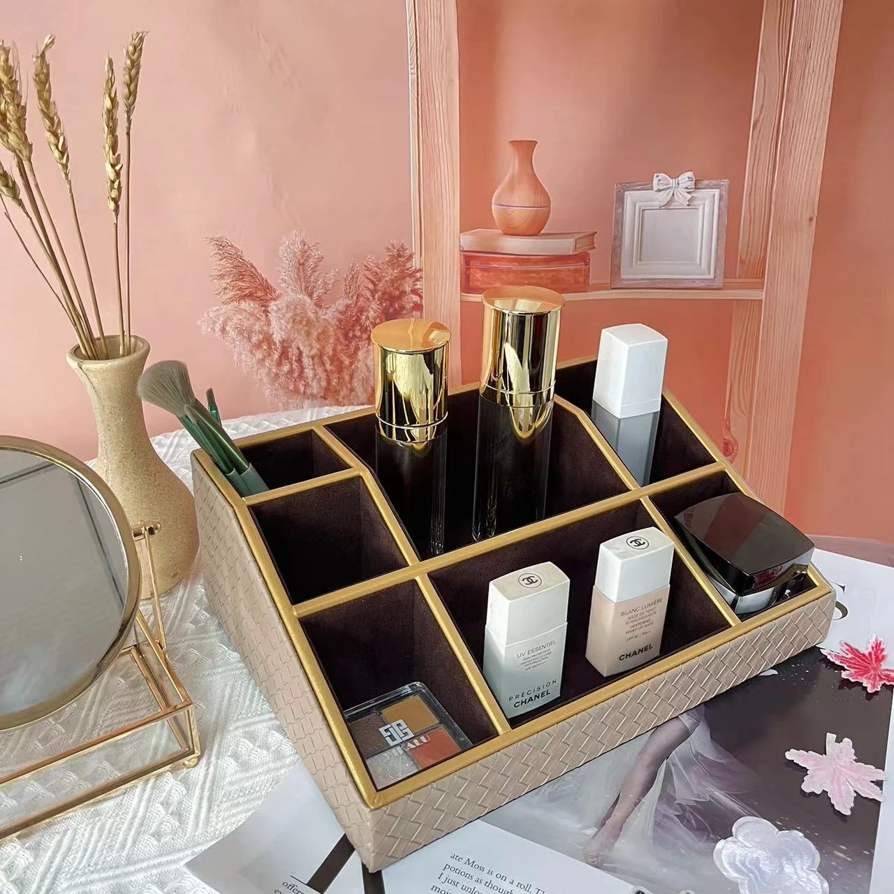 Wholesale Customized PU Leather Cosmetic Organizer Brushes Makeup Lipstick Storage Skin Care Organizer Box