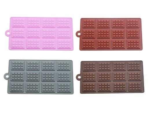 Spot Wholesale 12 Even Waffle Chocolate Cookie Silicone Mold Home DIY Baby Food Mold