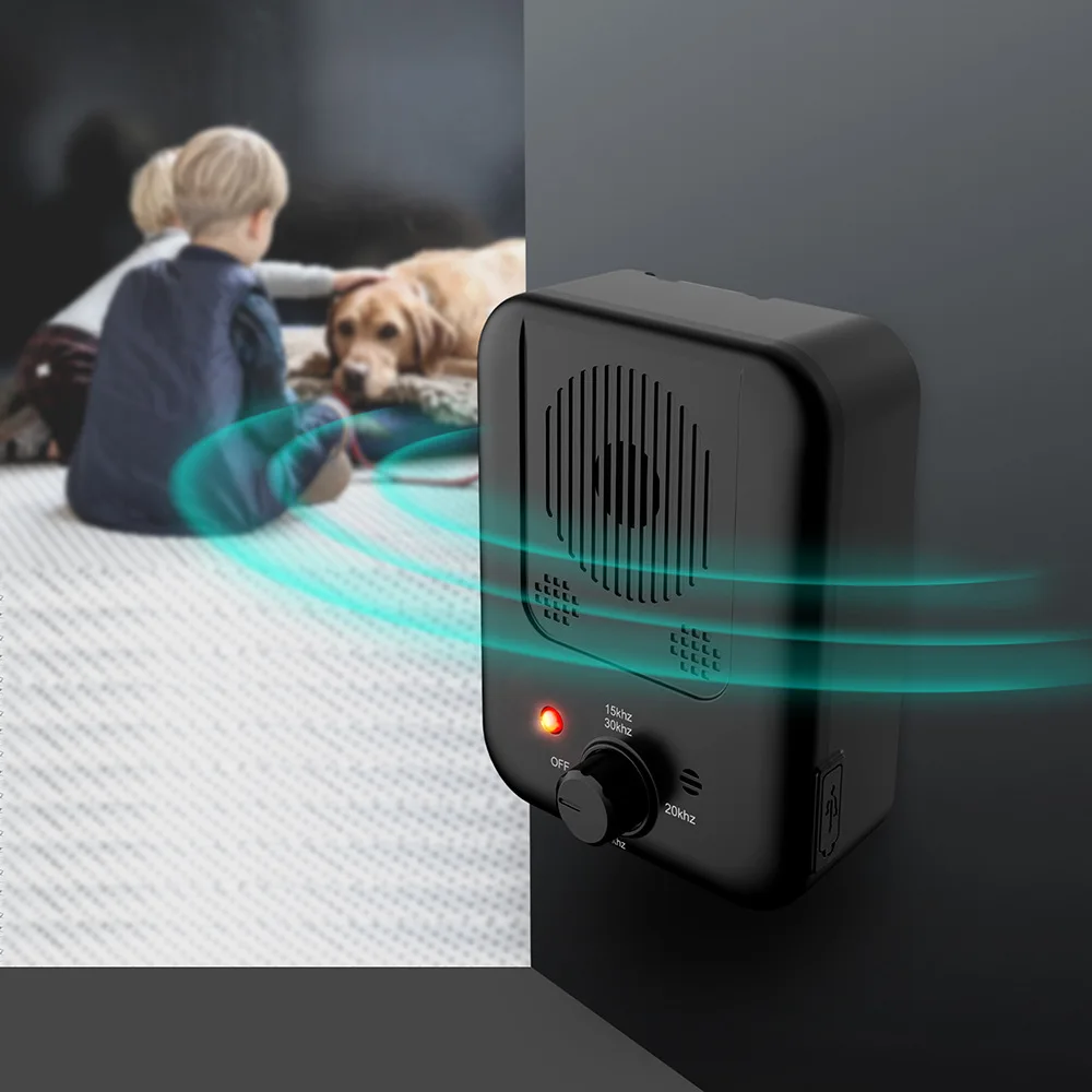 30KHZ Rechargeable Outdoor Cat Dog Barking Repeller Pet Deterrent Anti Bark Device Ultrasonic Dog Repeller Training Device