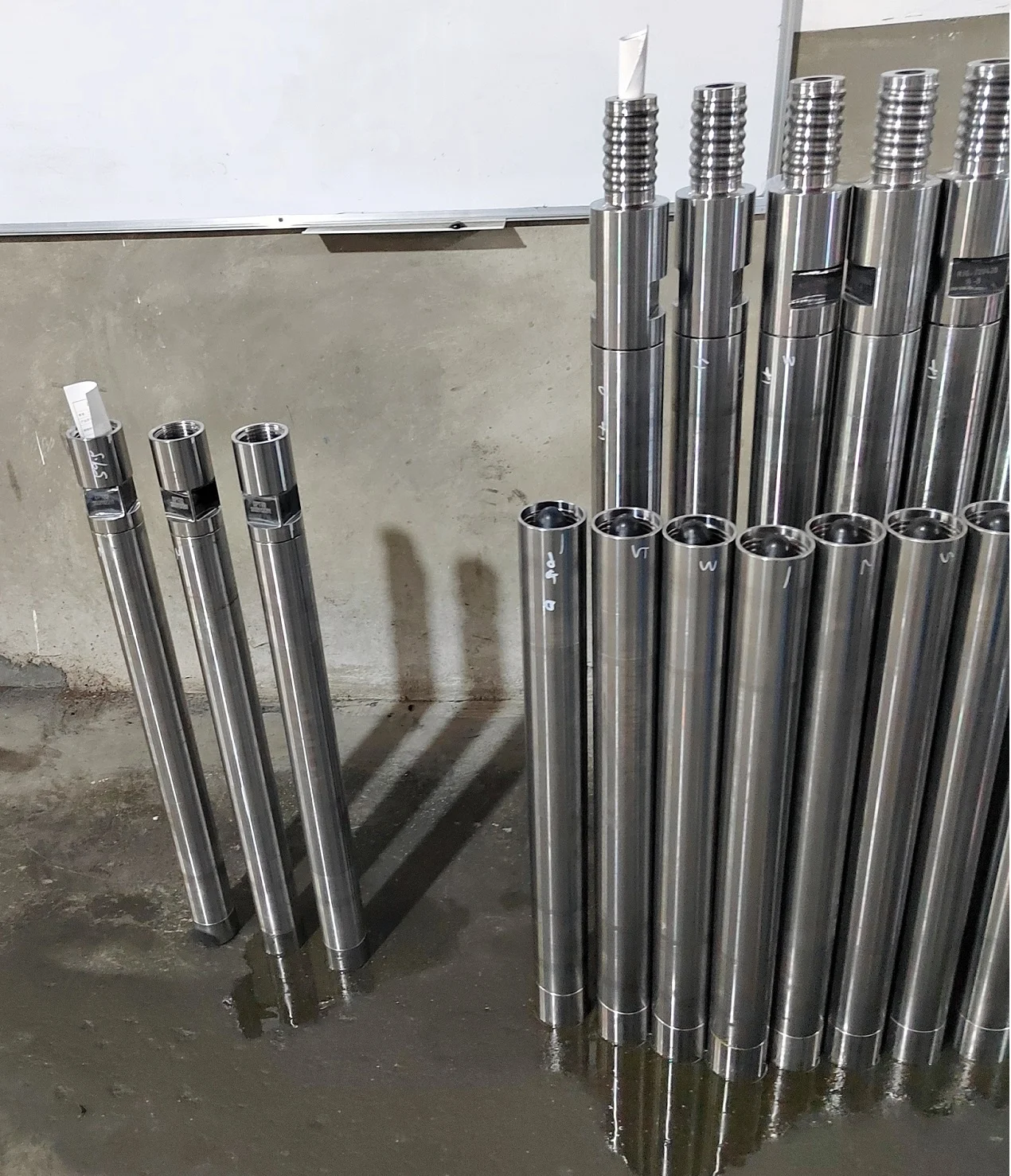 br3 dth hammer dth Hammer Rod Medium-Low Air Pressure BR1 BR2 BR3 DTH Hammers Using BR Series bits for quarrying