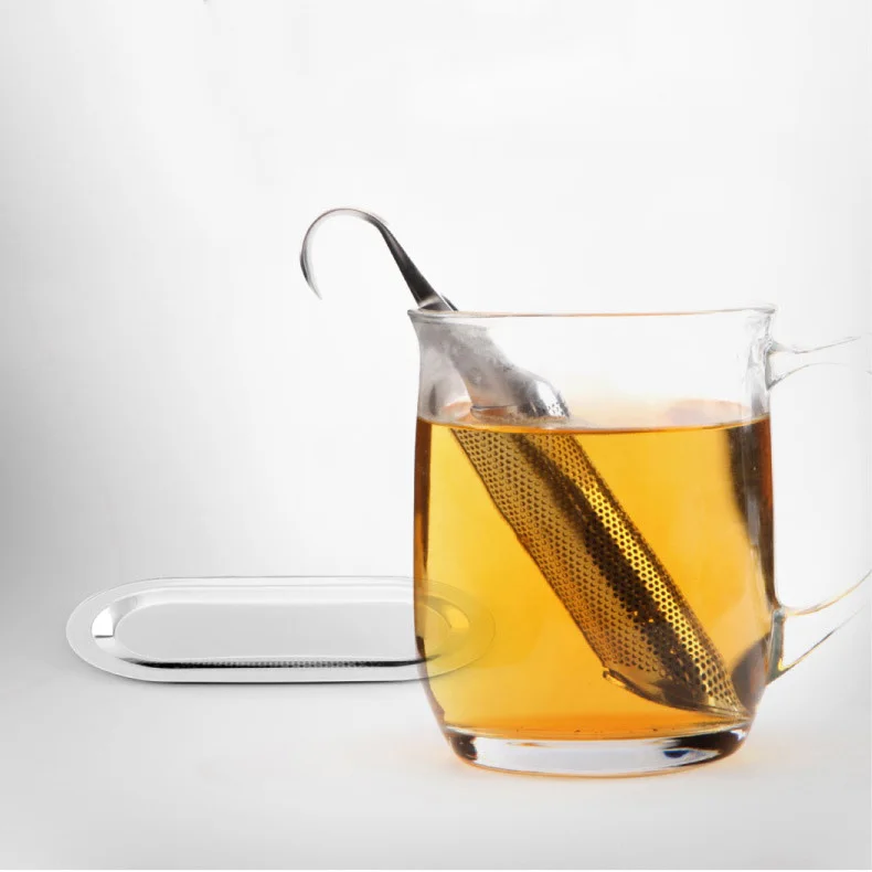 Customized Laser Logo Fine Mesh Tea Diffuser Tea Steeper Long Handle Stick Pipe Stainless Steel Tea Strainer With Hook