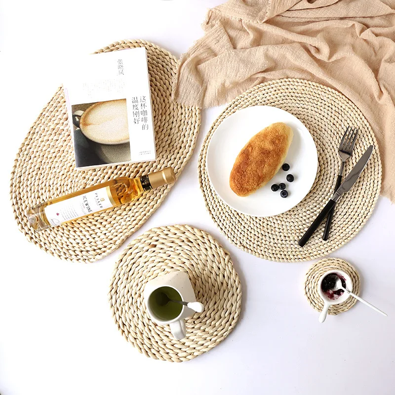Japanese-style home natural corn husk handmade straw woven rattan placemats wholesale table mat