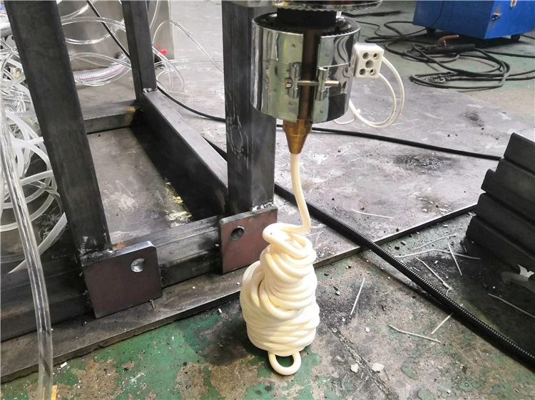 Robotic arm 3D printing extruder machine
