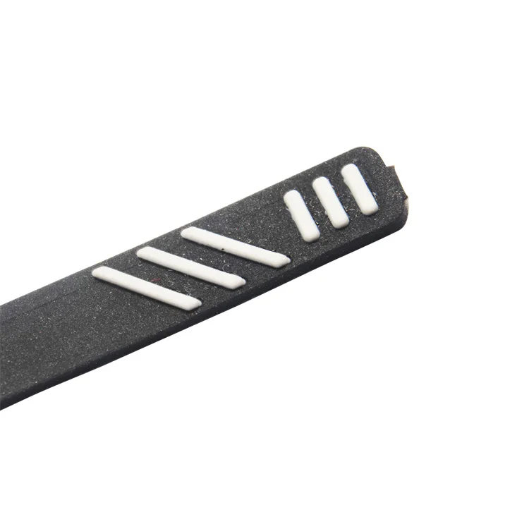 
#5 custom logo zipper pull head rubber zip pull for bags sport garments 