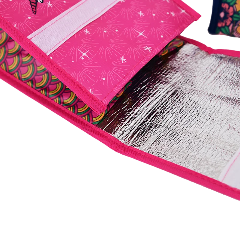 Picnic cooler bag set includes concept travel mat non-woven fabric cooler grocery tote bag