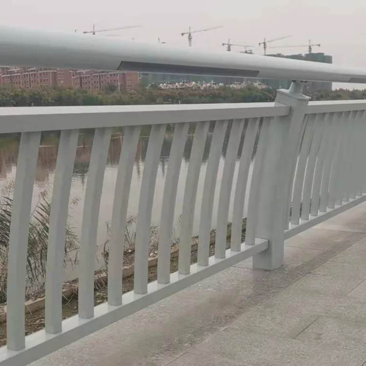 Made in China Central Isolation Crash Guardrail Urban Road Crash Guardrail River Guardrail