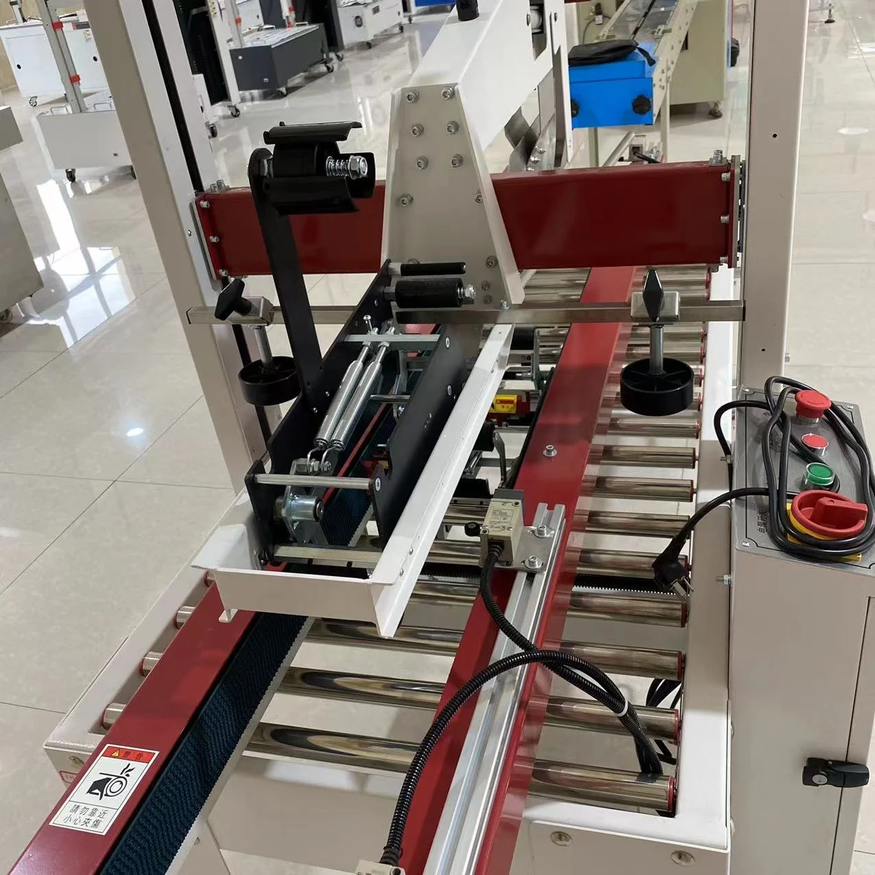 Automatic Carton Cardboard Box Packaging Machine Case Sealer Tape Carton Sealing Machine pneumatic carton sealing machine