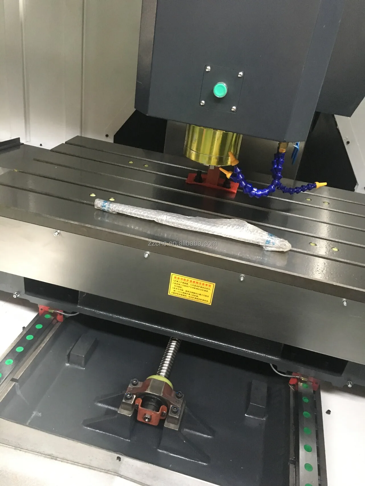 OEM price VMC1270 steel grinding machine 3 axis vertical type 5 axis cnc milling machine center