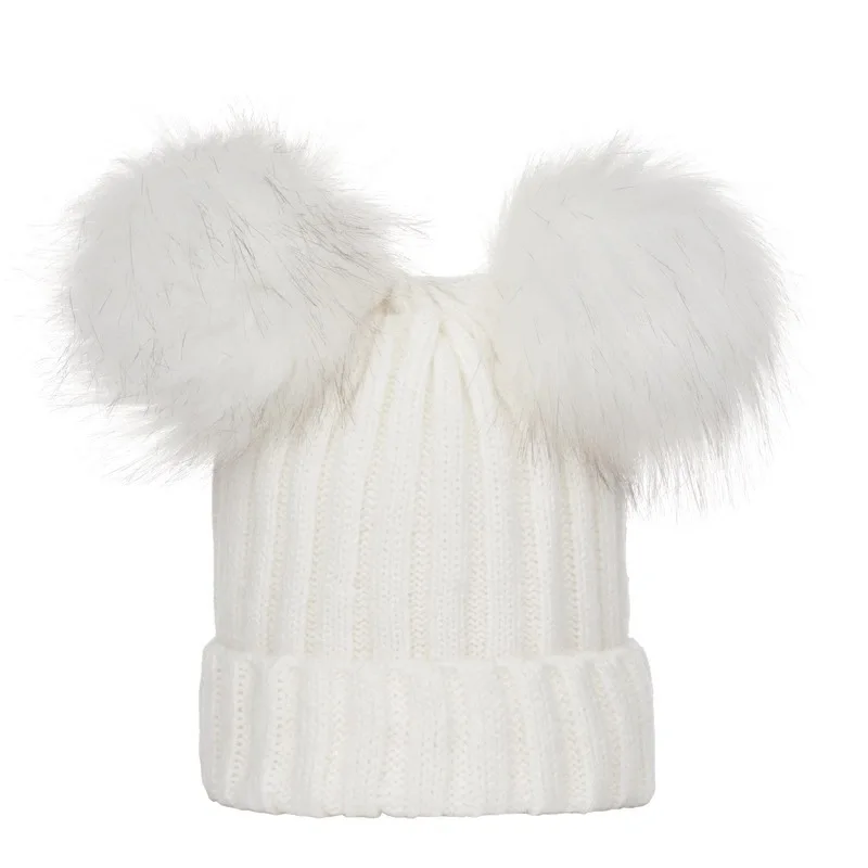 New Design Fashion Unisex Custom Beanies Plain Warm Knitted Winter Hats Letter Logo Beanie Embroidery Beanie Hat With Ears