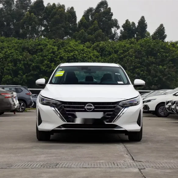 Лидер продаж Китайский автомобиль Nissan Sylphy 1 6 LCVT 4-дверный 5-местный Трехместный компактный бензиновый седан высокого качества Yaodi auto для продажи