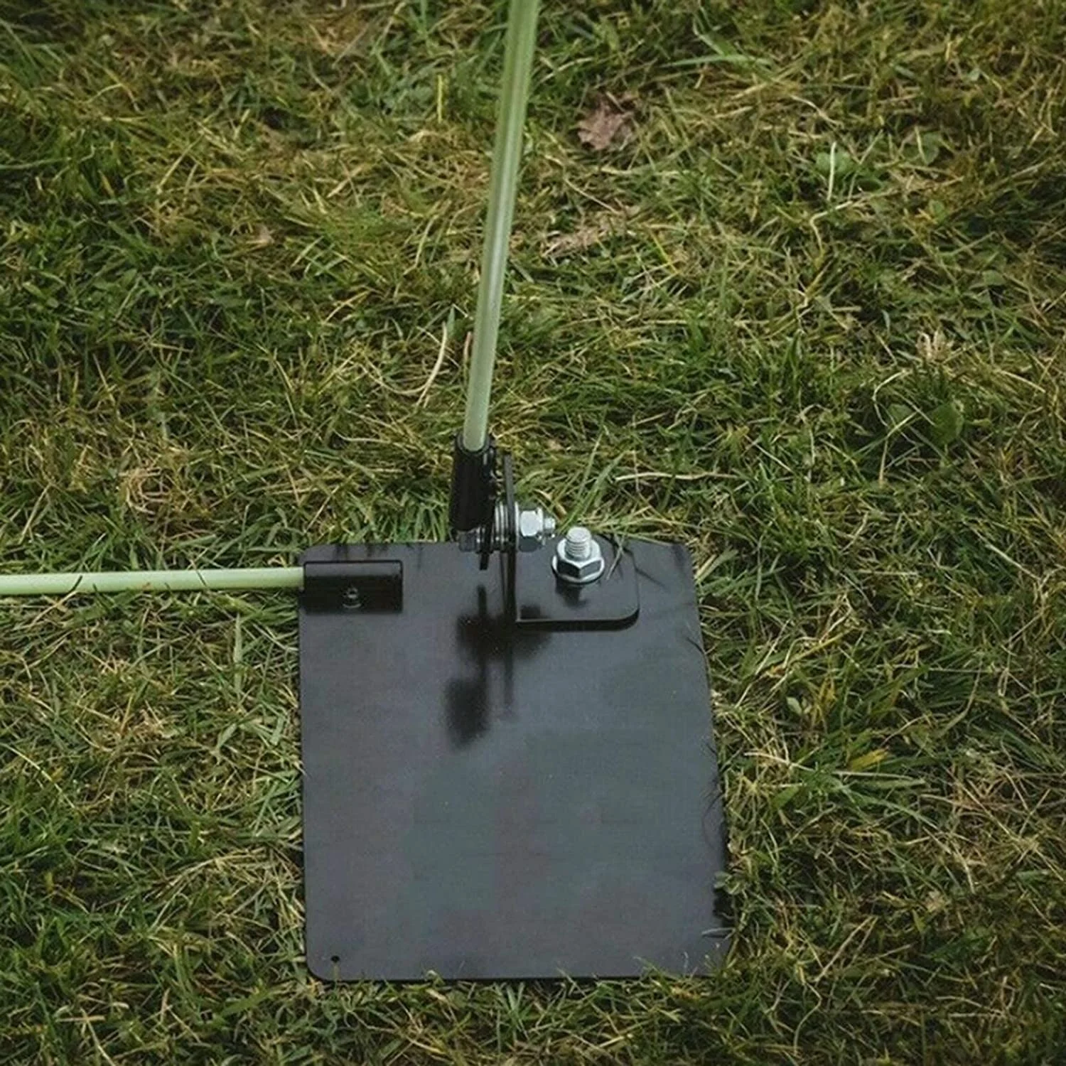 OEM New Professional Iron Golf Practice Plate for Alignment Stick Durable Metal Swing Trainer Training Accessory