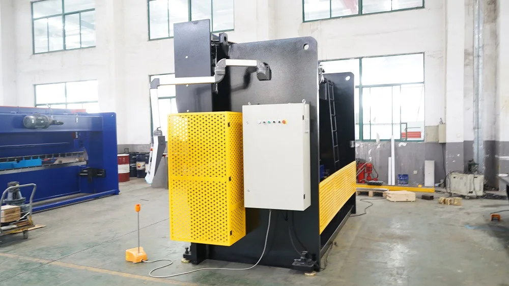  Cnc тормозной пресс машина листогибочный l2500 63t da52s