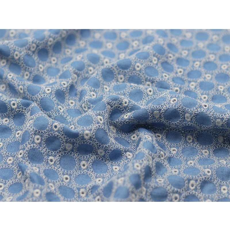 
wholesale high quality soft and thin blue cotton 4.5oz 32s denim embroidery fabric textile for shirt dress 